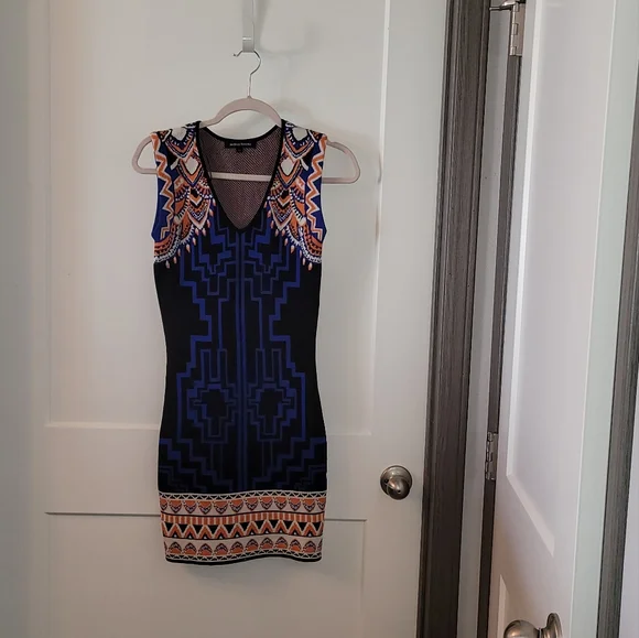 Flying Tomato Sleeveless Bodycon Mini Boho Tribal Aztec Dress Size S - Picture 1 of 3